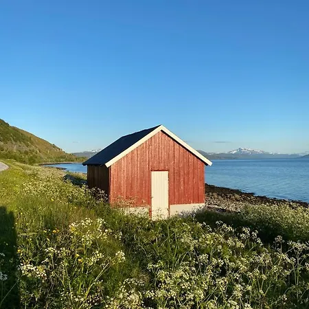 Prázdninový dům Unique And Charming With Fantastic Sea Views Tromsø