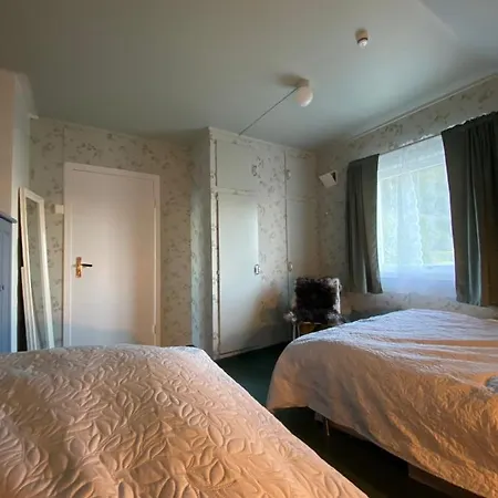 Unique And Charming With Fantastic Sea Views טרומסה