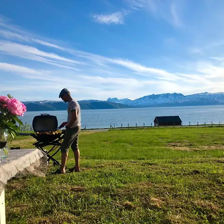 Unique And Charming With Fantastic Sea Views Vakantiehuis