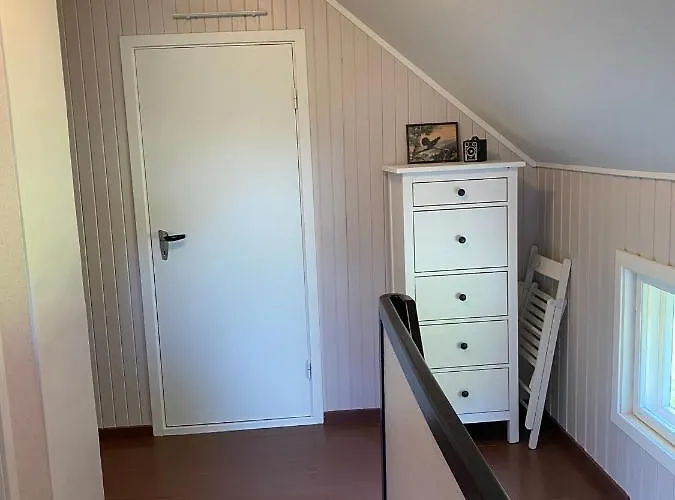 Unique And Charming With Fantastic Sea Views Ferienhaus Tromsø