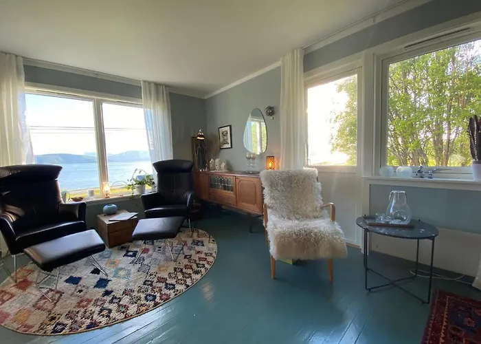 Ferienhaus Unique And Charming With Fantastic Sea Views *