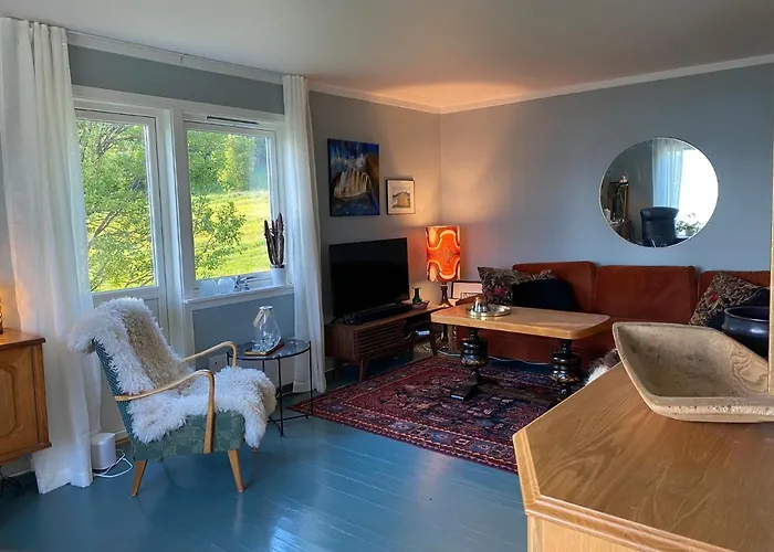 Unique And Charming With Fantastic Sea Views Tromsø