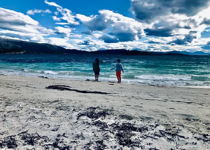 Unique And Charming With Fantastic Sea Views Ferienhaus