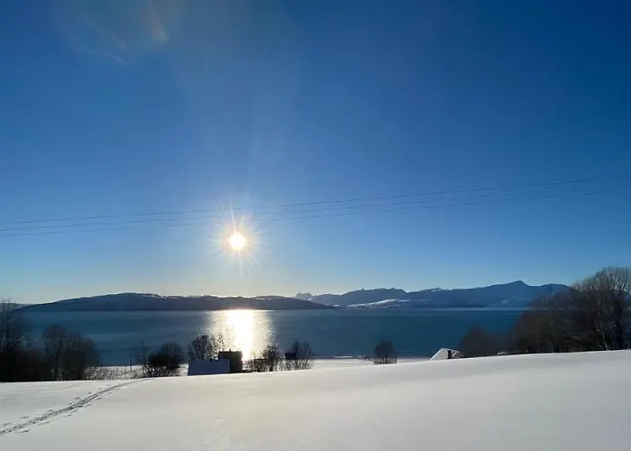 Unique And Charming With Fantastic Sea Views Tromsø